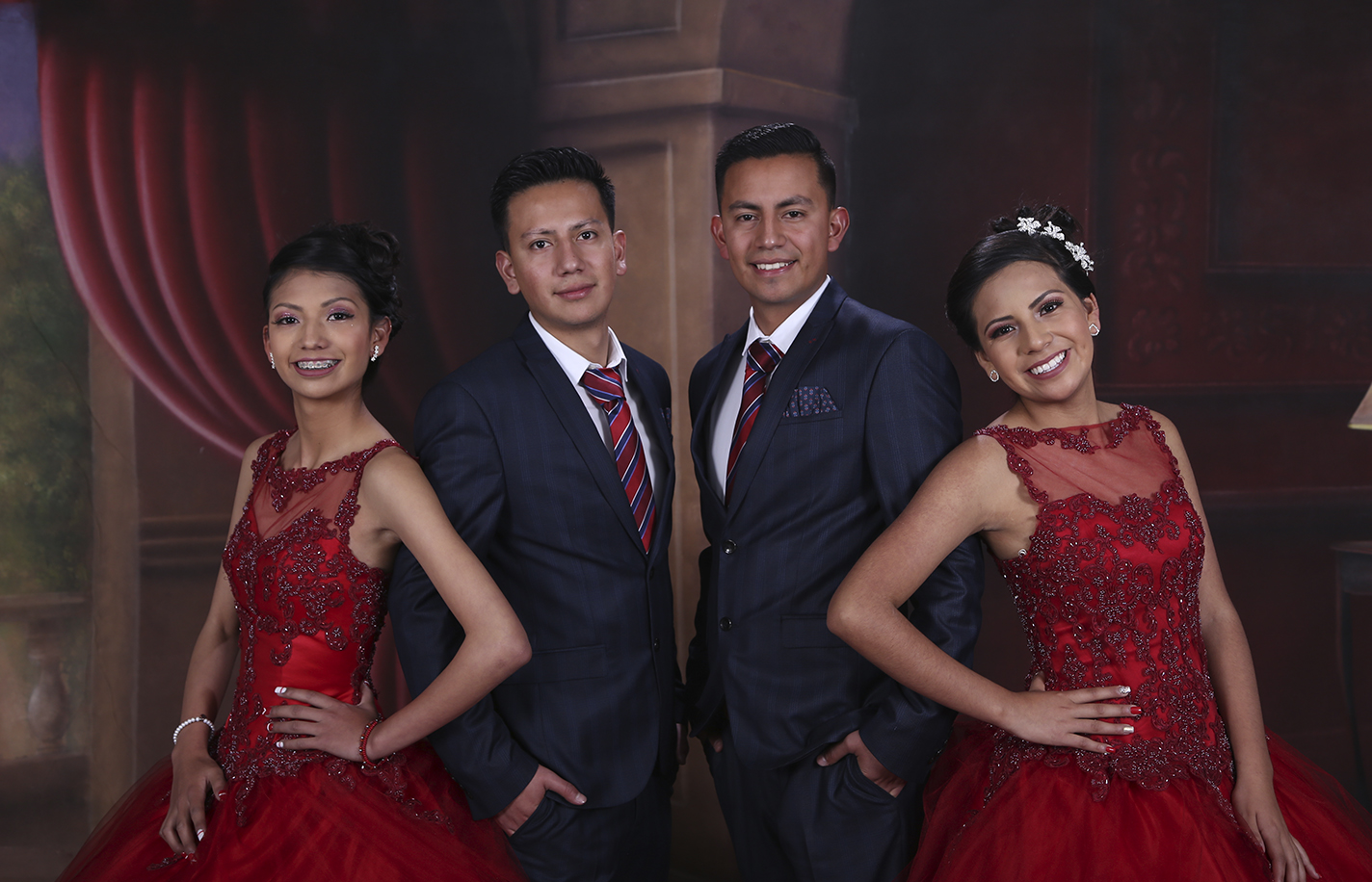 2 xv years party picture with chambelanes