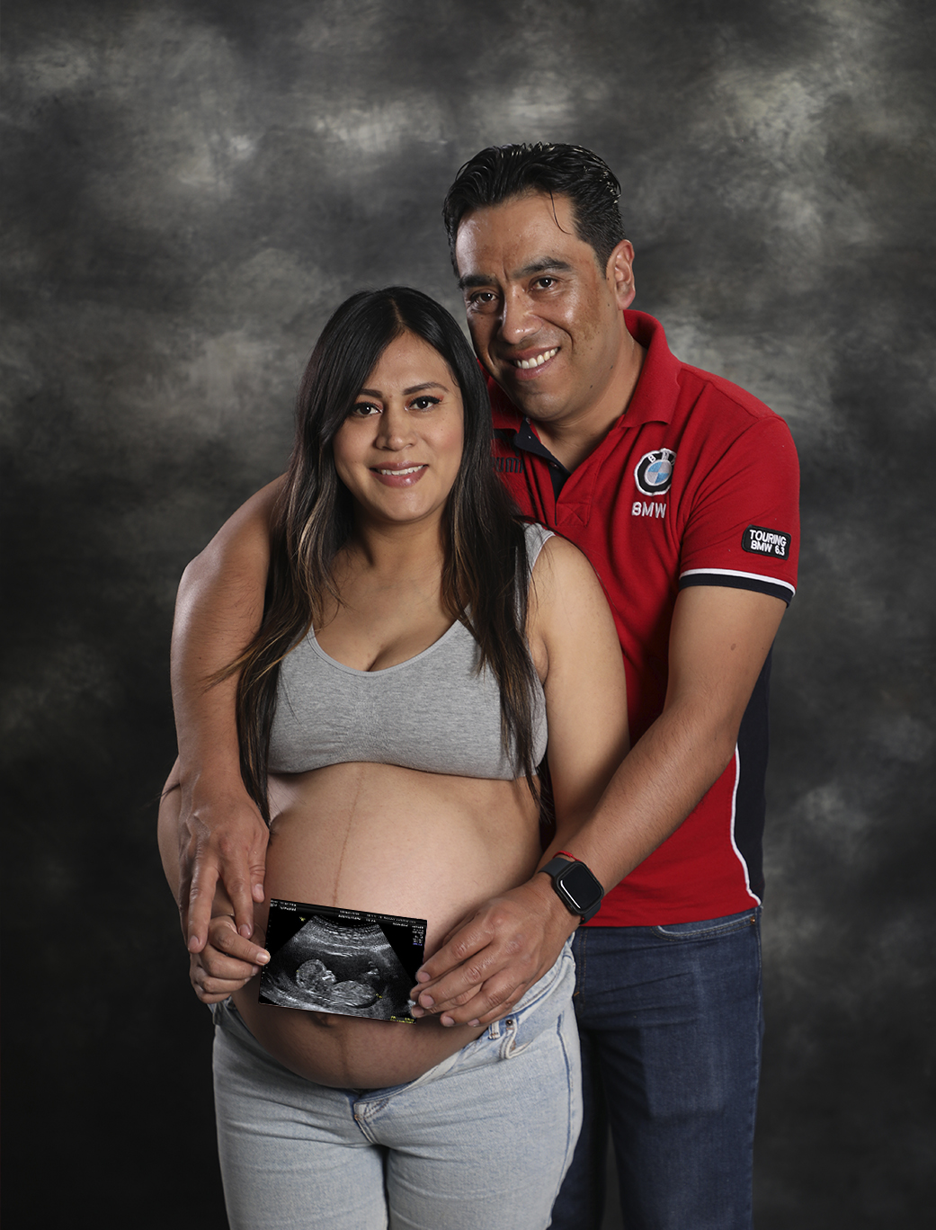 Pregnant mom and dad with an eco